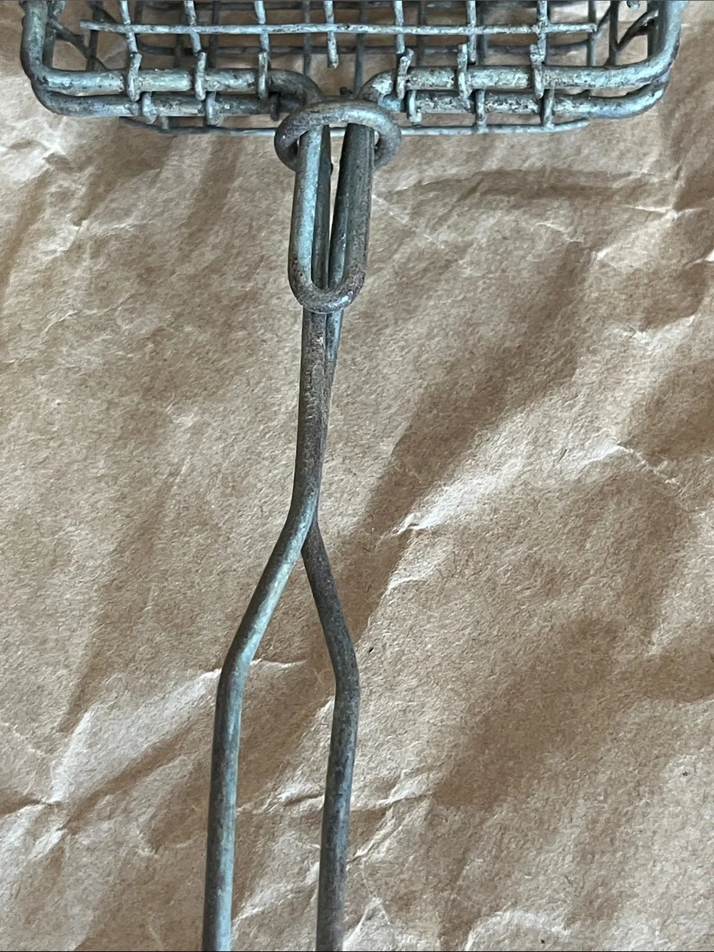 Vintage Metal Wire Soap Saver with Sliding Closure & Long Handle